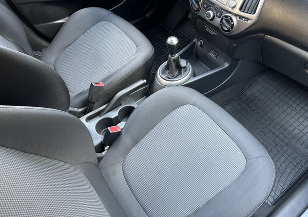 Hyundai i20 cena 24900 przebieg: 71093, rok produkcji 2013 z Bojanowo małe 154